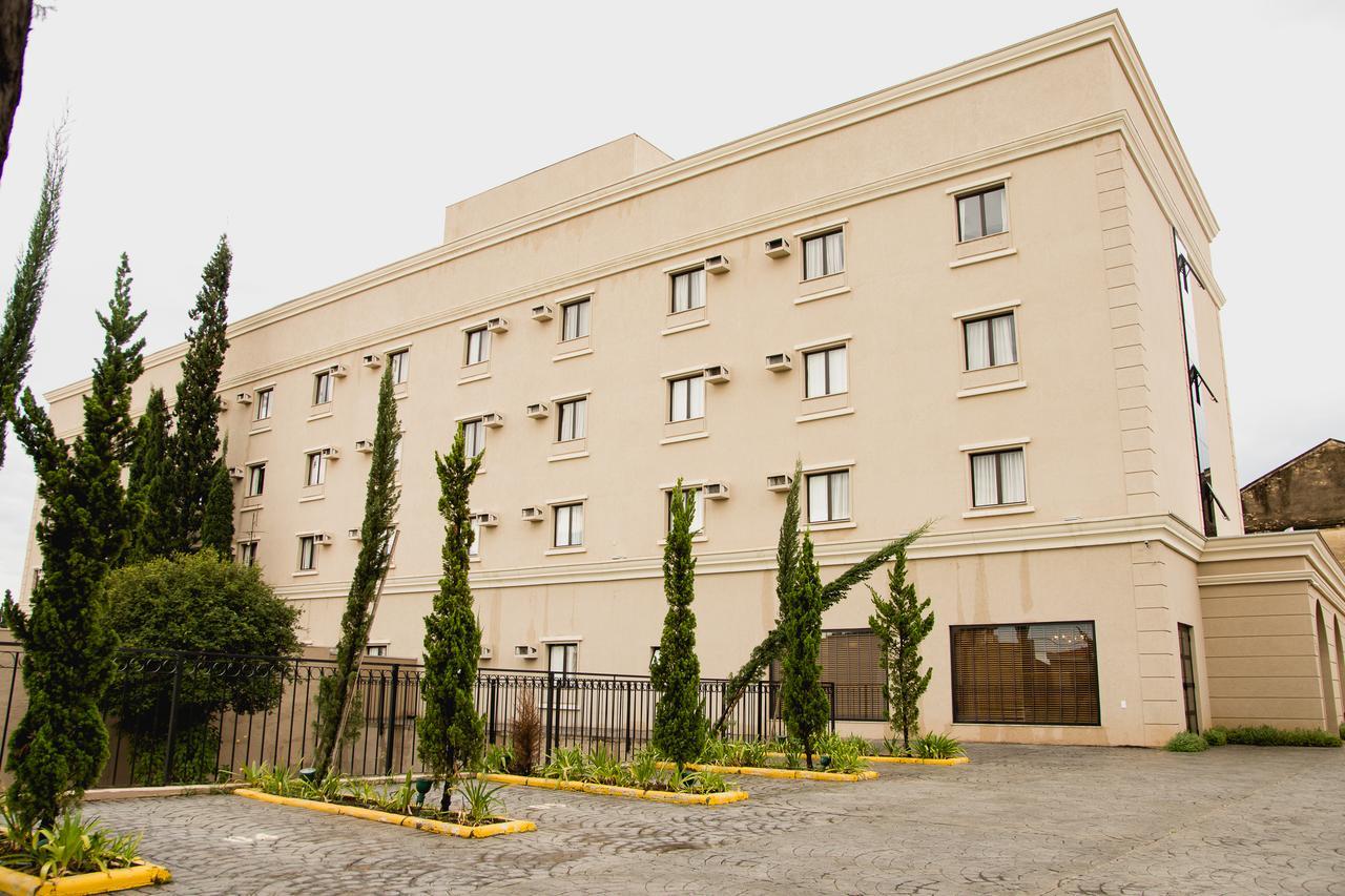 Class Hotel Rio Claro Exterior photo